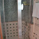 Oda ve Kahvaltı La Zagara