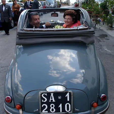 فندق مبيت وإفطار La Zagara مينوري